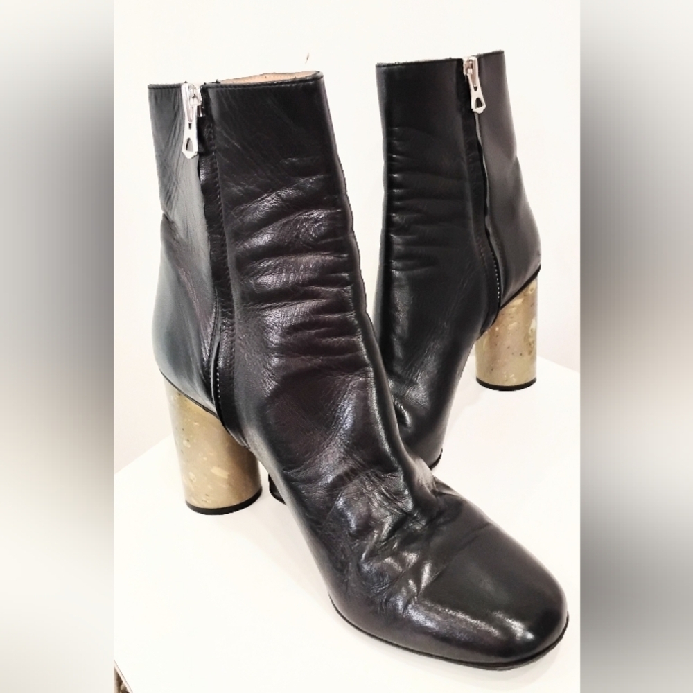 ACNE STUDIOS BLACK LEATHER ANKLE BOOTS